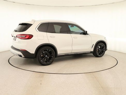 Used 2022 BMW X5 sDrive40i w/ Premium Package RWD image 7