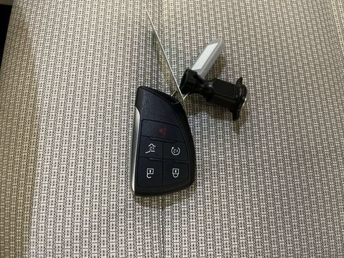 Used 2023 Buick Envision Preferred FWD image 27