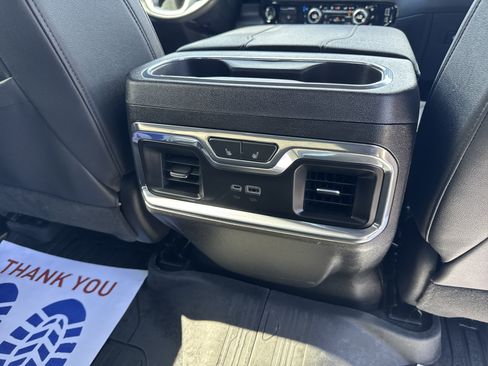 Used 2024 GMC Sierra 3500 SLT w/ SLT Convenience Package AWD/4WD image 15