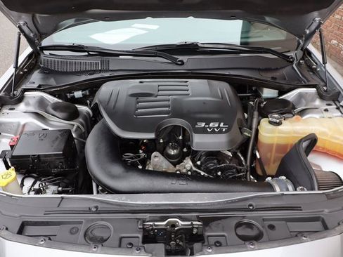 Used 2018 Chrysler 300 S w/ 300S Premium Group image 49