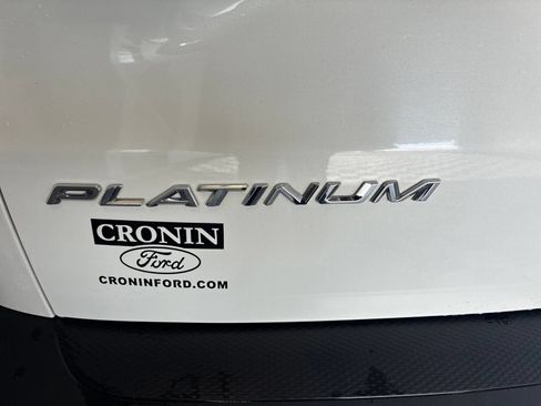 Used 2024 Ford Escape Platinum AWD/4WD image 8