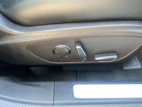 Used 2016 Lincoln MKZ AWD w/ Equipment Group 300A Reserve image 26
