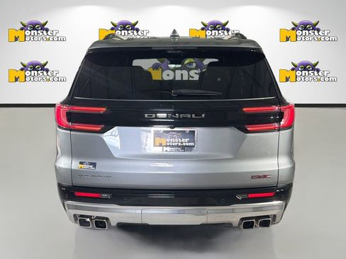 Used 2025 GMC Acadia Denali w/ Super Cruise Package FWD image 6