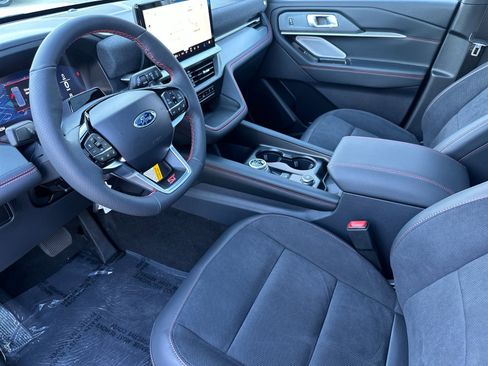 New 2026 Ford Explorer ST w/ Sun And Sound Package image 10