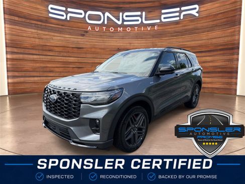 Certified 2025 Ford Explorer ST-Line w/ ST-Line Street Pack AWD/4WD image 1