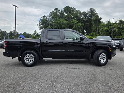 Used 2025 Nissan Frontier S RWD image 30