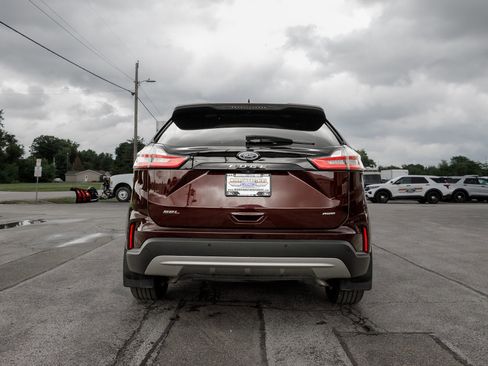 Used 2022 Ford Edge SEL w/ Convenience Package AWD/4WD image 5