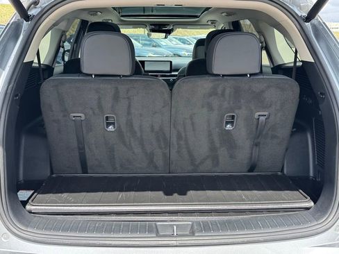 Used 2025 Kia Sorento EX w/ EX Panoramic Sunroof Package image 5