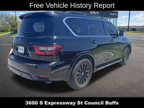 Used 2022 Nissan Armada SL w/ Midnight Edition Package AWD/4WD image 3