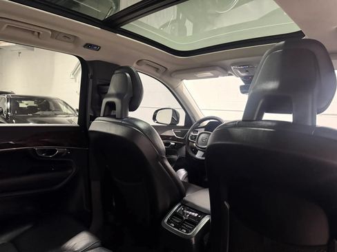 Used 2016 Volvo XC90 T6 Momentum w/ Momentum Plus Package AWD/4WD image 62
