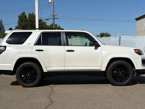 Used 2020 Toyota 4Runner Nightshade AWD/4WD image 6