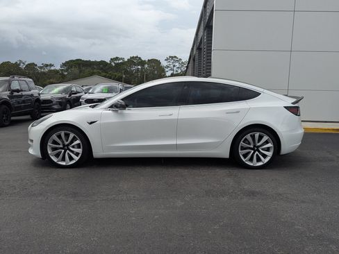 Used 2018 Tesla Model 3 Long Range AWD/4WD image 8