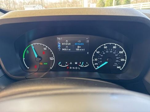 Used 2024 Ford Maverick XL image 17