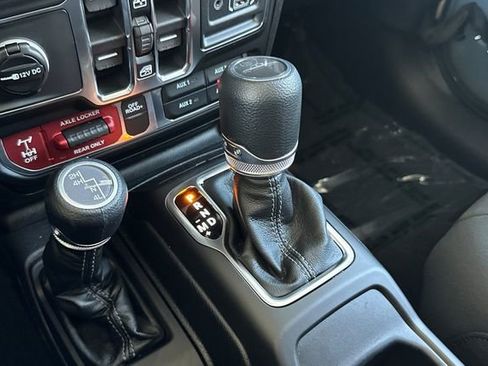 New 2026 Jeep Gladiator Mojave AWD/4WD image 19