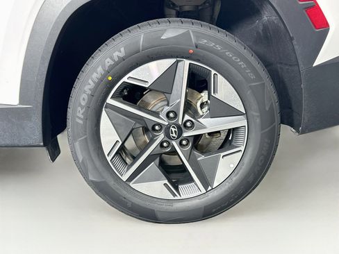 Used 2025 Hyundai Tucson SEL AWD/4WD image 11