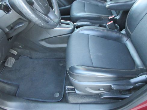 Certified 2022 Chevrolet Trax LT image 21