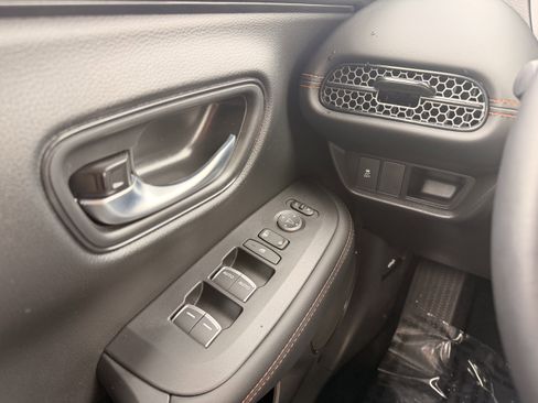 Certified 2026 Honda HR-V Sport image 20