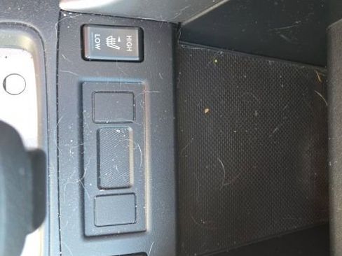 Used 2016 Subaru Forester 2.5i Premium w/ All-Weather Package image 14