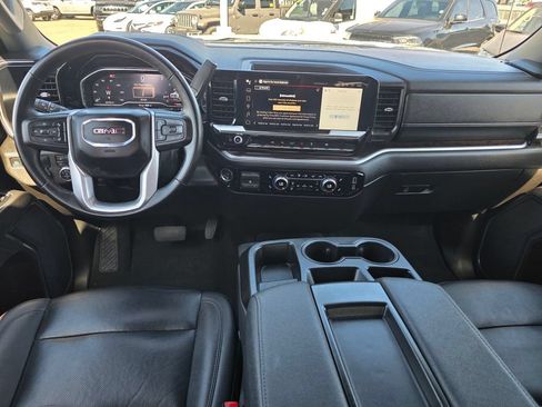 Used 2025 GMC Sierra 1500 SLT RWD image 17
