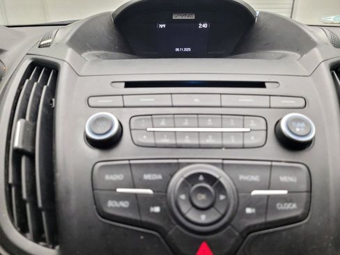 Used 2017 Ford Escape S image 25