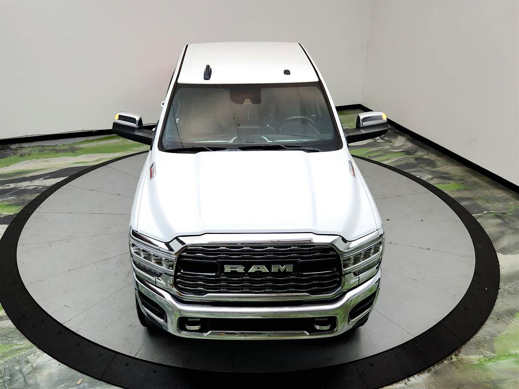 Used 2022 RAM 2500 Limited AWD/4WD image 32