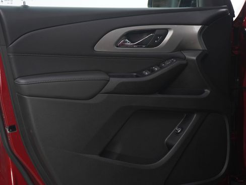 Used 2023 Chevrolet Traverse LT w/ LPO, Floor Liner Package image 21