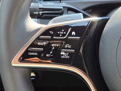 Used 2024 Mercedes-Benz E 350 4MATIC Sedan image 20