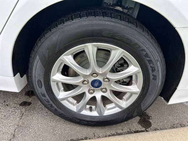 Used 2018 Ford Fusion S FWD image 46