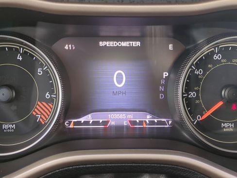 Used 2015 Jeep Cherokee Limited image 20