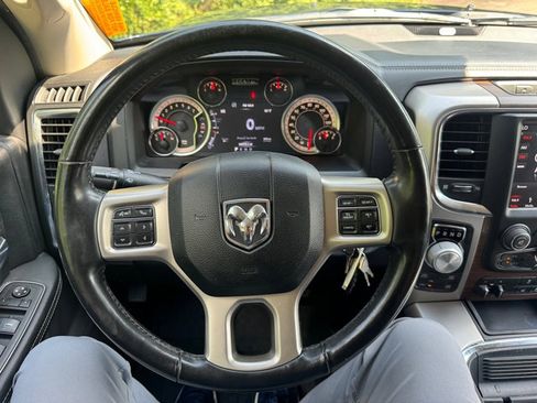 Used 2018 RAM 1500 Laramie AWD/4WD image 20