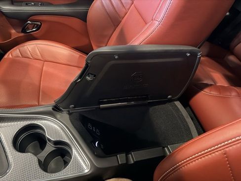 Used 2019 Dodge Challenger SRT Hellcat Redeye image 24