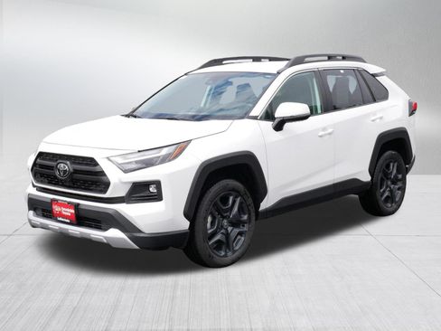 Certified 2024 Toyota RAV4 Adventure AWD/4WD image 3