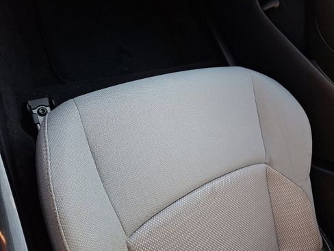 Used 2022 Toyota Corolla SE image 26