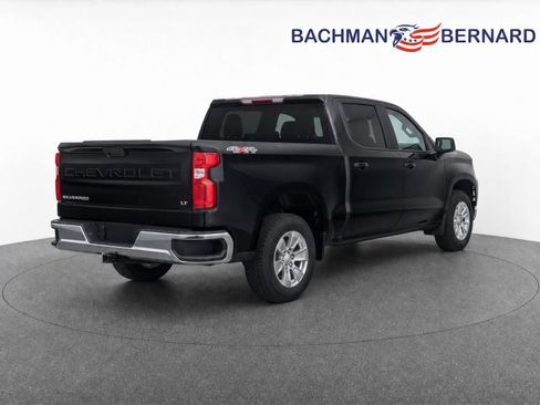 Used 2025 Chevrolet Silverado 1500 LT AWD/4WD image 7