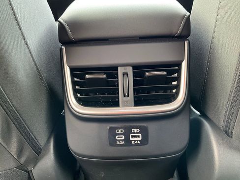 Certified 2025 Subaru Outback Premium image 32