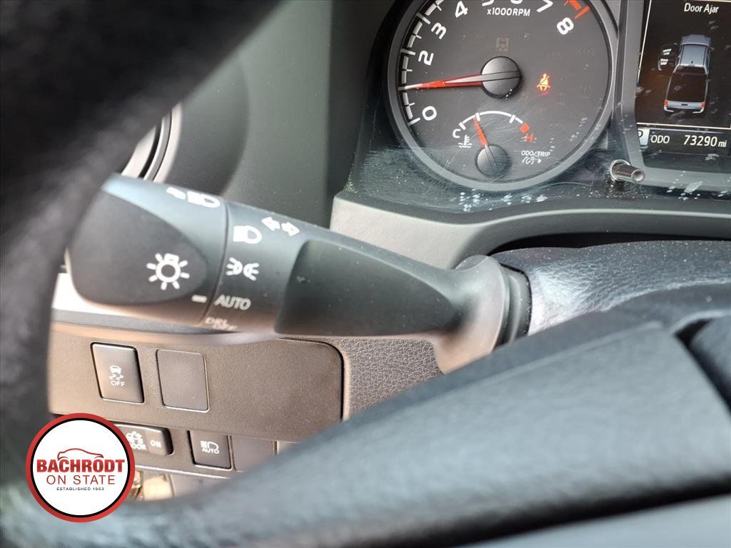 Used 2023 Toyota Tacoma SR AWD/4WD image 20