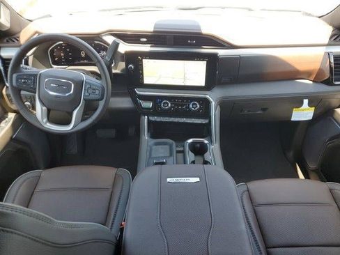 New 2026 GMC Sierra 2500 Denali w/ Technology Package AWD/4WD image 14