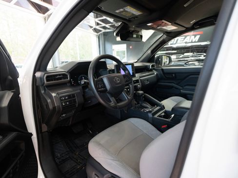 Used 2024 Toyota Tacoma SR5 image 8