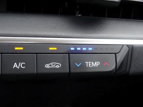 Used 2025 Kia K4 FWD image 30