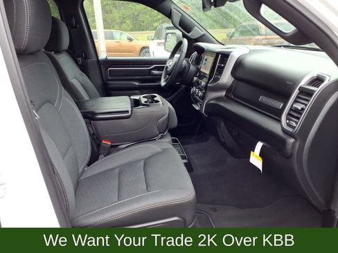 Used 2025 RAM 1500 Big Horn AWD/4WD image 27