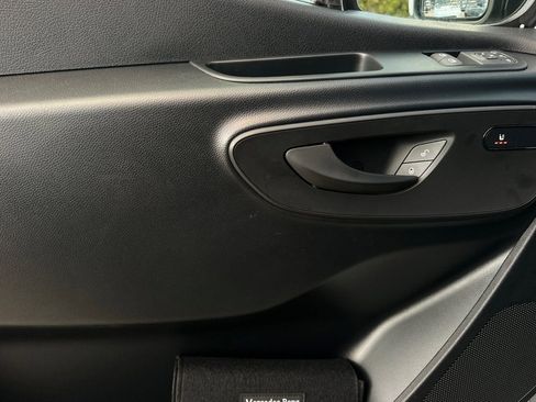 New 2025 Mercedes-Benz Sprinter 2500 image 18