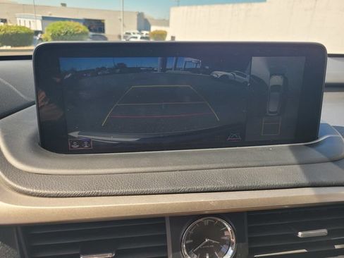 Used 2021 Lexus RX 350L Premium w/ Premium Package AWD/4WD image 22