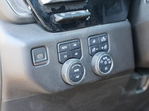 Used 2024 Chevrolet Silverado 2500 High Country w/ High Country Premium Package image 15