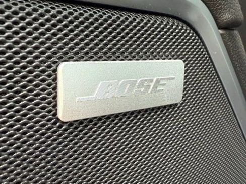 Used 2023 GMC Sierra 1500 SLT image 41