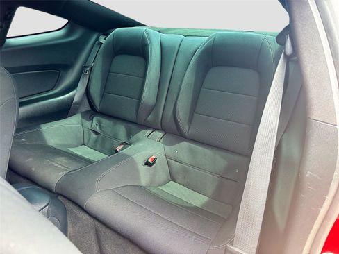 Used 2017 Ford Mustang Coupe image 24