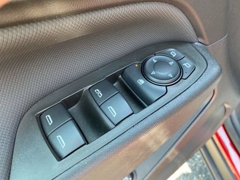 Certified 2024 Chevrolet Equinox RS w/ LPO, Floor Liner Package FWD image 17