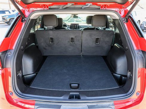 Used 2024 Chevrolet Blazer LT w/ Convenience Package image 12