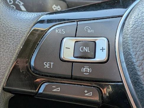 Used 2019 Volkswagen Tiguan S w/ Driver Assistance Package image 11