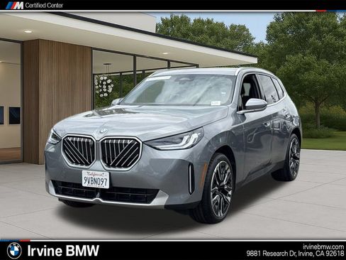 Used 2026 BMW X3 xDrive30i w/ Premium Package AWD/4WD image 1