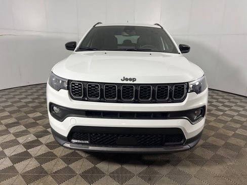 New 2026 Jeep Compass Latitude image 2